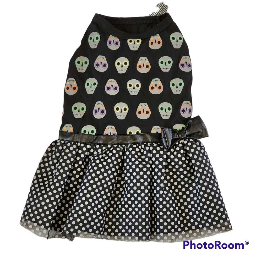 Halloween pet dress size medium NWT